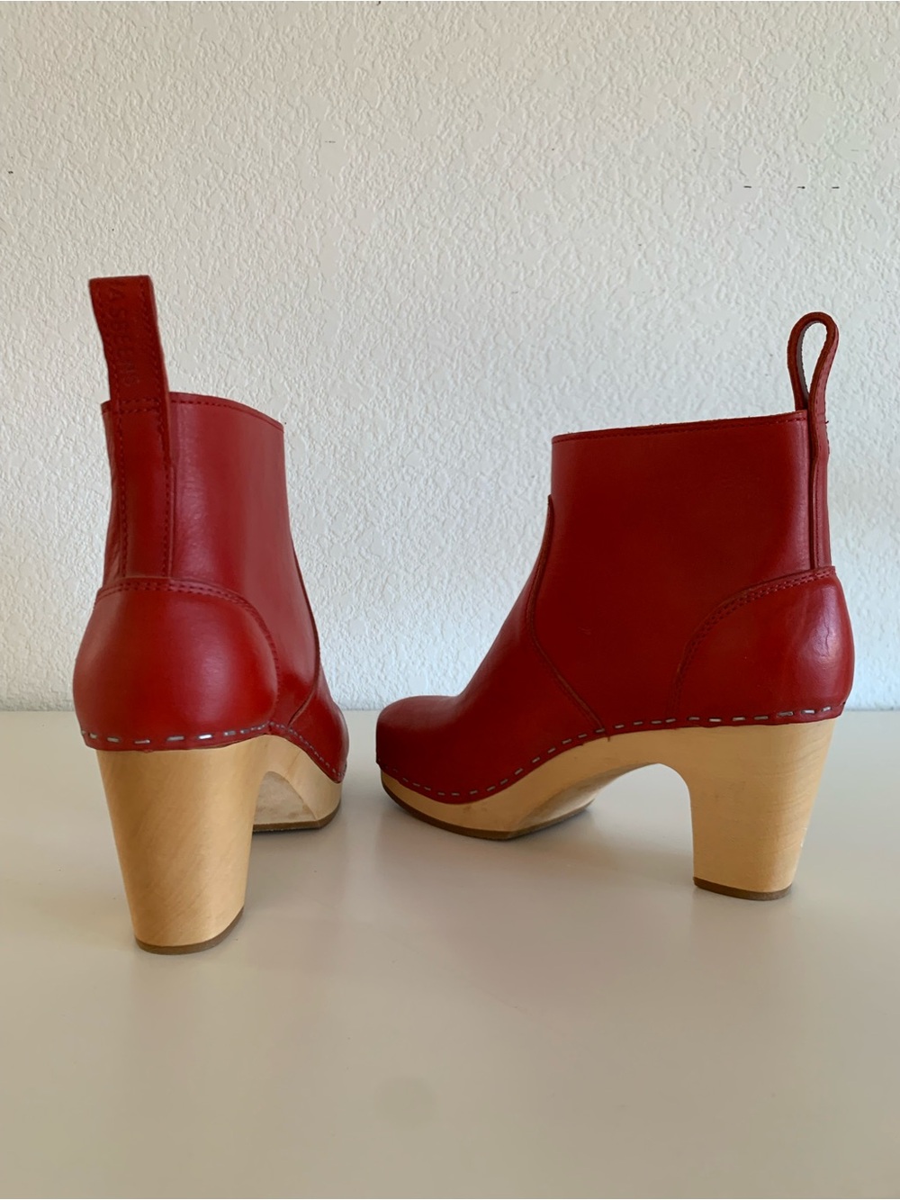 Swedish Hasbeens Red Leather Zip Clog Booties - Picture 2 of 5